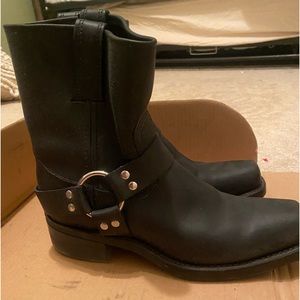 Frye Company Black Leather Boots